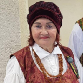 Folkloro ansamblis RADASTA